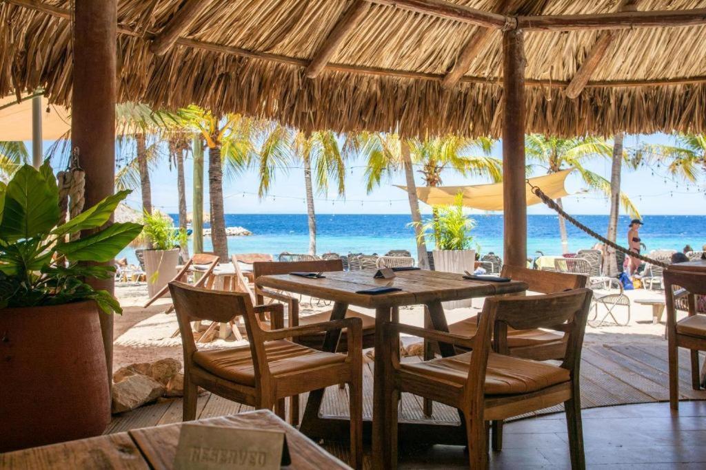Blue Bay Penthouse Reef 5, Beach Golf Pool Dive With Ocean View Dorp Dorp Sint Michiel Exteriör bild