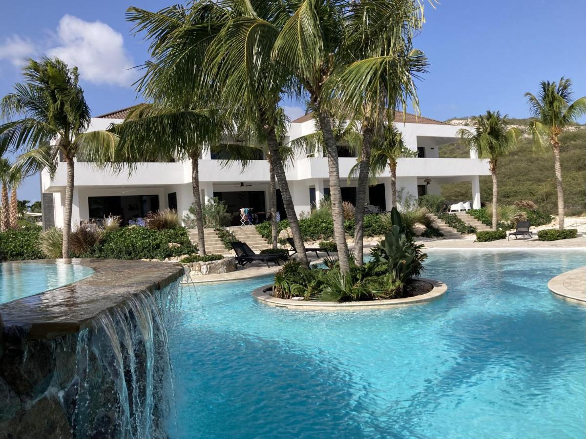 Blue Bay Penthouse Reef 5, Beach Golf Pool Dive With Ocean View Dorp Dorp Sint Michiel Exteriör bild